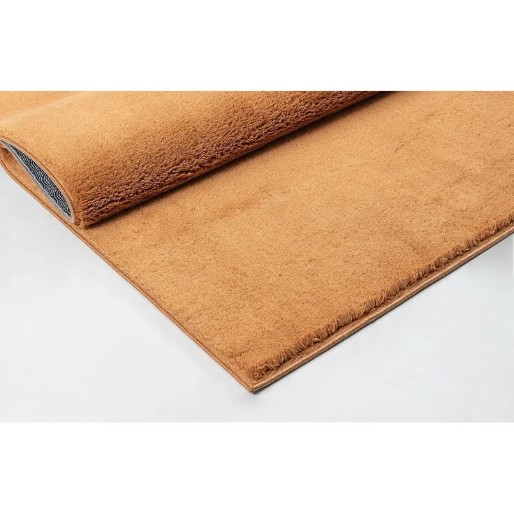 the carpet Relax kuscheliger Kurzflor Teppich, Anti-Rutsch Unterseite, Waschbar bis 30 Grad, Super Soft, Felloptik, Terra, 120x160 cm – Bild 5