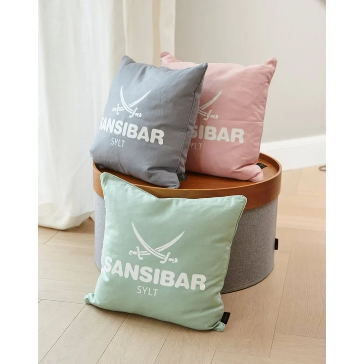 Sansibar Sylt Kissenhülle Kissenbezug Sansibar Sylt Kissenhülle, Sansibar Logo Druck, 45x45 cm, mit Logo-Schriftzug, mit verdecktem Reißverschluss – Bild 4