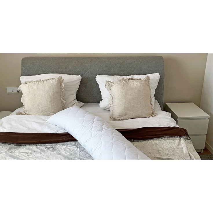ZOLLNER Seitenschläferkissen, 1-tlg, 40 x 145 cm, 100% Polyester, vom Hotelwäschespezialisten – Bild 3
