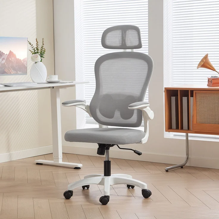 MELAYR, Ergonomischer Bürostuhl mit Netzstoff-Rückenlehne, höhenverstellbar, klappbare Armlehnen, 64 x 62 x 115 cm, Grau – Bild 4