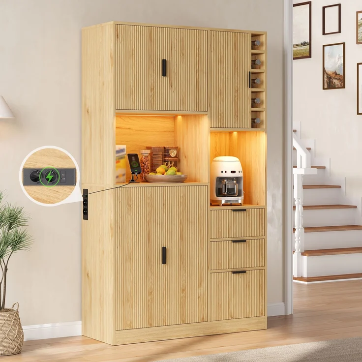 ZUBALIYA Weinschrank 105x40x180 cm, mit LED-Beleuchtung, mit Steckdosen, mit verstellbaren Einlegeböden, aus MDF, Natur – Bild 3