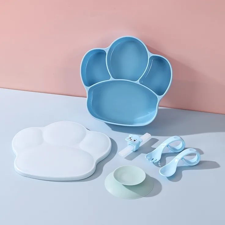 ABC Blaues 6-teiliges Baby-PP-Essteller-Set, Kindergeschirr-Set, integrierte Fächer, inklusive Baby-Silikon-Trinkbecher, Strohhalm und Übungslöffel