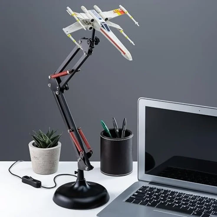 Paladone Star Wars X Wing Posable Desk Light, 15cm (5. 9") Wide Replica Ship with LED Lighting, Powered by Included USB Cable – Bild 2