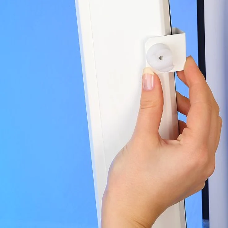 dekondo Klemmstange Gardinenstange "Basic" Klick-fix, weiß, ausziehbar, Fensterhaken klemmbar. Einklicken der Gardinenstange, inkl. Fensterhaken für einen Klemmbereich von 15-20 mm – Bild 6