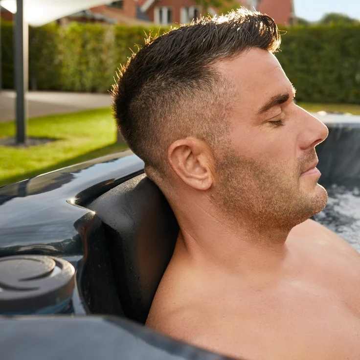 HOME DELUXE Outdoor-Whirlpool 'Black Marble Pure', 210 x 160 cm, für 3 Personen – Bild 2