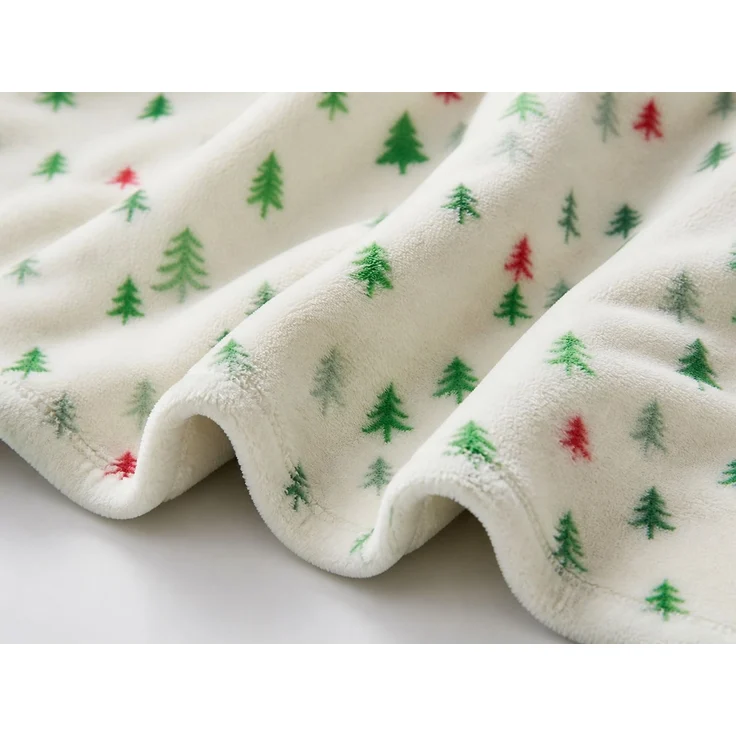 Flanell-Kuscheldecke mit Weihnachtsbaum-Print Mehrfarbig, 240x220 cm – Bild 3