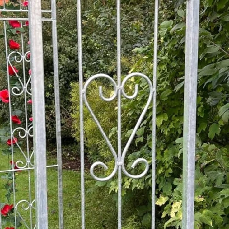 DanDiBo Rosenbogen aus Metall Stabil Verzinkt 150 cm Breit Rankbogen 96520 Gartenbogen Torbogen Rundbogen Pflanzbogen Massiv Feuerverzinkt Garten Wetterfest Volleisen – Bild 4