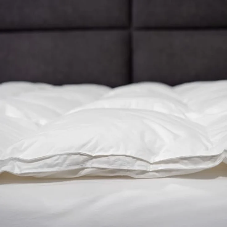 KÜNSEMÜLLER Microfaserbettdecke Exclusiv, Füllung: 100% Polyester (Sensofill), Bezug: 100% Baumwolle, Daunen-Feeling durch modernste Fasertechnologie – Bild 5