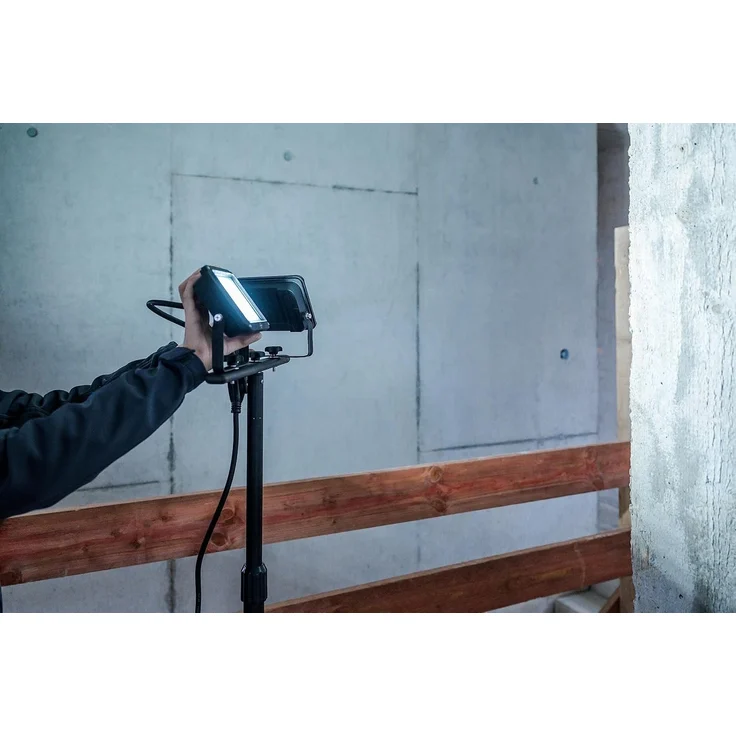 brennenstuhl Stativ LED Strahler JARO 6060 T, 4800lm, 2x 20W, 3m H07RN-F 3G1,0, IP65 – Bild 7