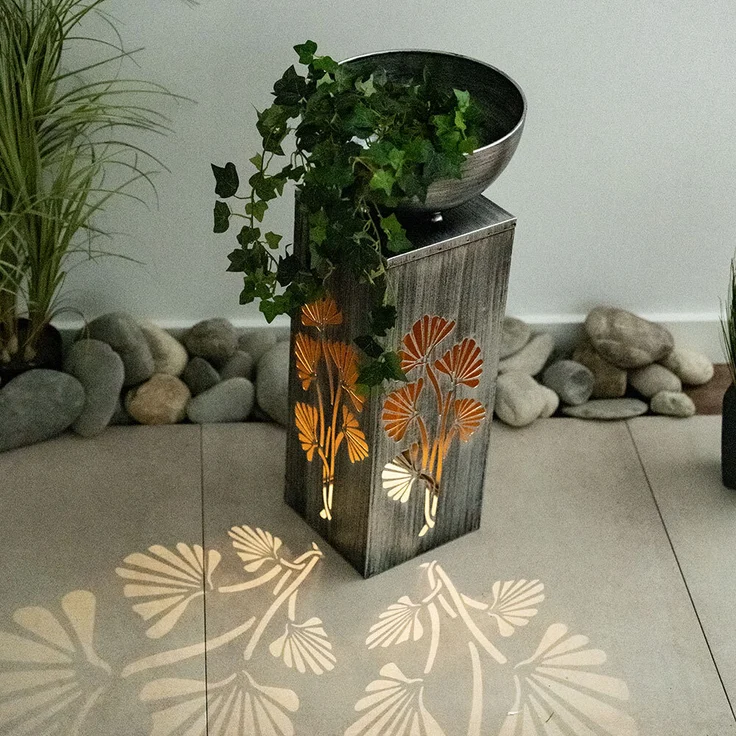 LED Solarleuchte, abnehmbare Pflanzenschale, Höhe 59 cm – Bild 9