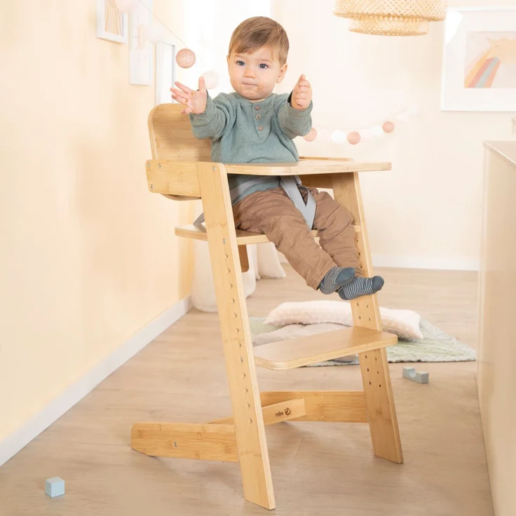 roba Babyhochstuhl Nature Up - Hochstuhl aus FSC®-zertifiziertem Bambus Holz - Mitwachsend mit abnehmbarem Essbrett - 3-Punkt-Gurt - Bis 70 kg belastbar - Natur – Bild 2
