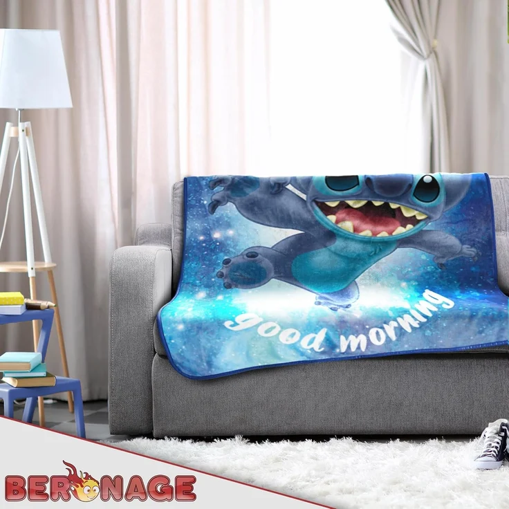 Wohndecke Lilo & Stitch Disney Decke Out of The World 150x200cm Kuscheldecke, BERONAGE, passend zur Bettwäsche, ideal für Sofa, Couch, Bett, Auto, Camping – Bild 5