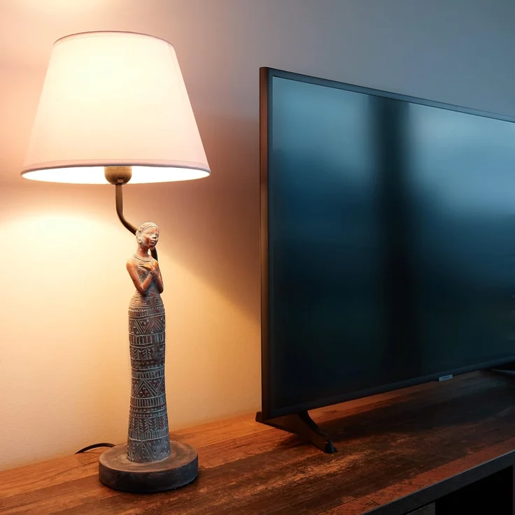 BRUBAKER Nachttischlampe Tischleuchte Afrikanische Frau in Kupfer-Optik, ohne Leuchtmittel, Motiv Lampe mit Keramikfuß, Höhe 58 cm – Bild 2