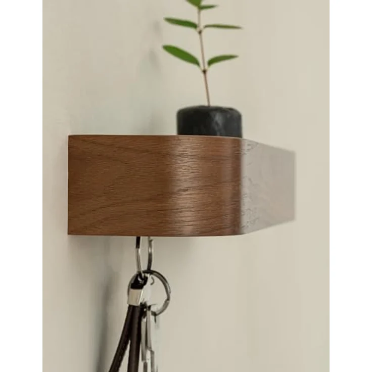 Kazai. Schlüsselbrett 'Fyndig' | Minimalistisches Schlüsselhaken-Design aus Berlin | Moderner Schlüsselhalter mit Ablage aus Holz | Schlüsselregal als Flur Möbel für die Wand | Walnuss – Bild 8