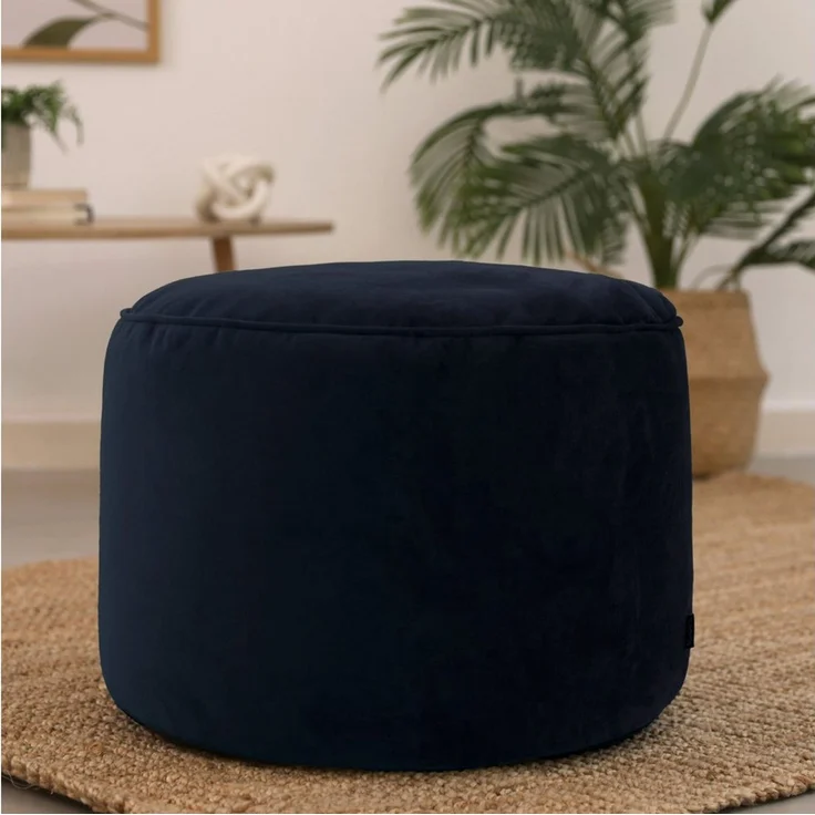 Icon Milano Hocker, Dunkelblau, Flauschiger Samt Stoff, Samt Sitzsack, Sitzpuff Hocker mit Füllung, Fußhocker für das Wohnzimmer, Deko Wohnzimmer – Bild 1