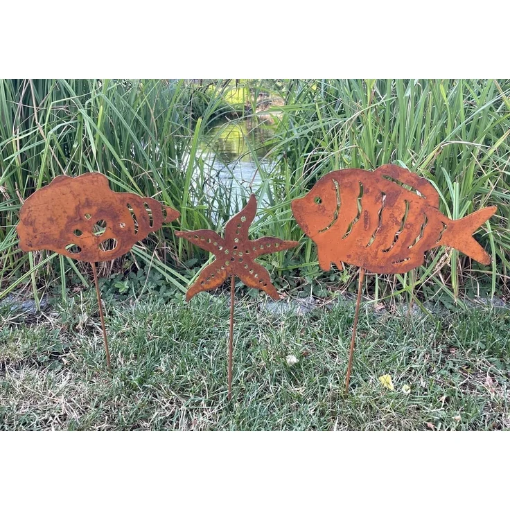 LB H&F Lilienburg Gartenstecker 3er SET Gartenstecker Gartenfigur Gartendeko Rost Seestern (Fisch Metallstecker Skulptur Geschenk Edelrost Roststecker maritim zum Stecken Blumenkübel Maritimstecker Blumenstab Rostfigur Nordsee Ostsee Hygge Scandi, Gart... – Bild 2
