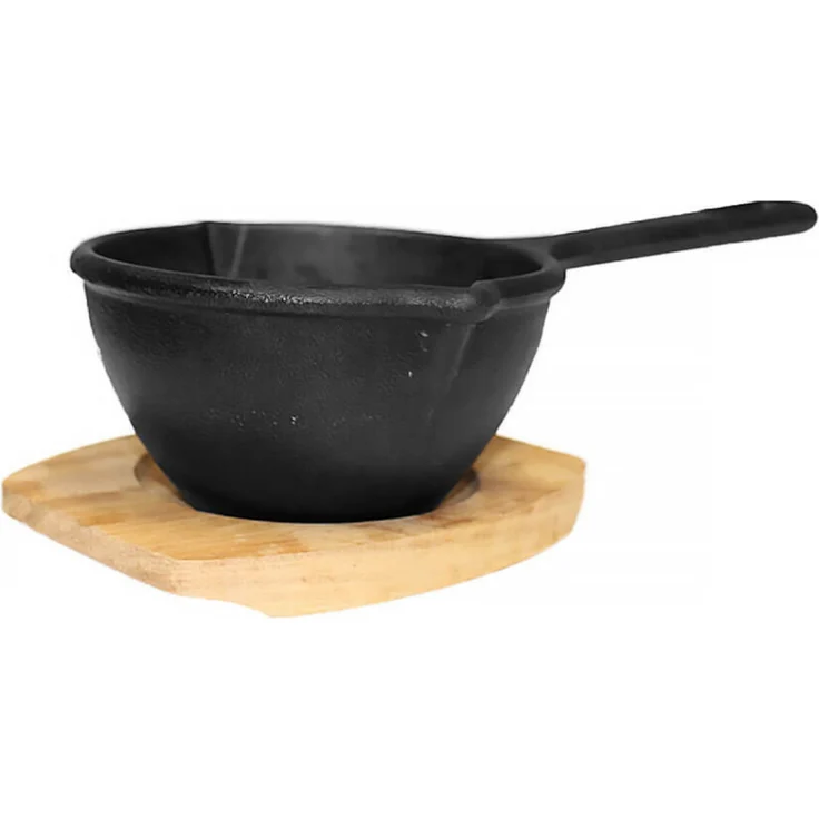 Gusseisenkuss® Soßentopf aus Gusseisen mit Holzuntersetzer Ø 12 cm Gusstopf 0,4 Liter – Bild 4