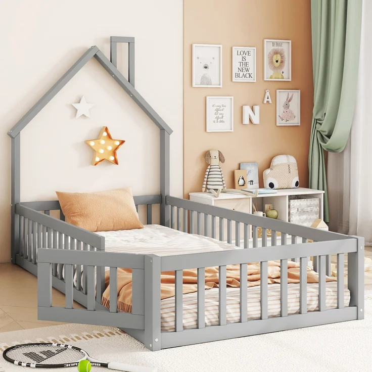 Kinderbett Hausbett 90x200 cm mit Schornsteinform, flaches Bett mit Lattenrost,Sicherheitsgitter für Sturzschutz, kreatives Design, Grau – Bild 1