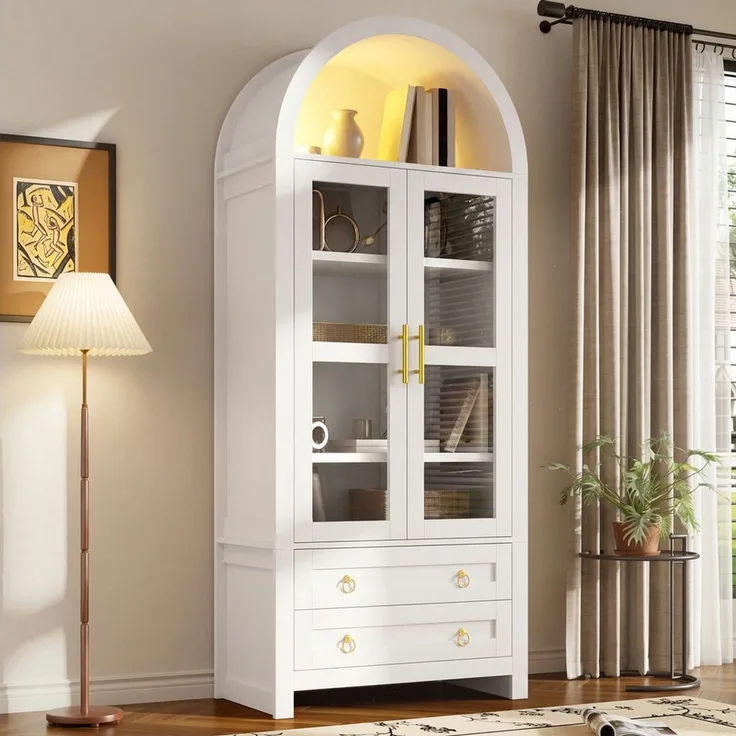 Merax Hochschrank mit LED-Beleuchtung,Standvitrine Vitrinenschrank mit Retro-Bogendesign (Aufbewahrungsschrank Buffetschrank Anrichte, 1-St, 76 x 40 x 180 cm) Vitrine mit 2 Glastüren,Glasschrank,2 Schubladen mit Aluminiumgriffen