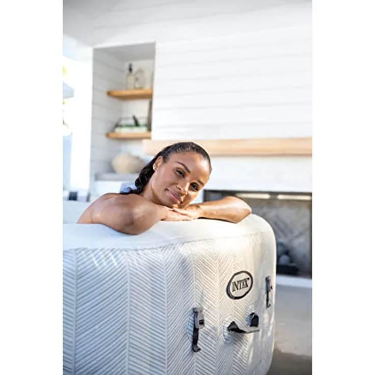 INTEX Quadratisches aufblasbares Spa Chevron Blasen - 4-Sitzer mit 140 Luftblasendüsen, 795L Kapazität, WLAN-Display und Chlorinator – Bild 4