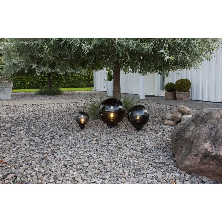 Große Outdoor-Kugelleuchte ,Orby' mit Erdspieß, E27, rauchgrau, Ø 40cm – Bild 6