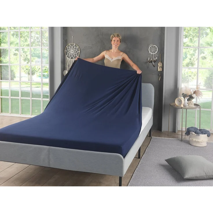 Malika Spannbettlaken aus 100% Baumwolle, 90-100x200, Navy-Blau, Jersey Baumwolle, Gummizug: Ja, (1 Stück), Allergikergeeignet, Pflegeleicht und Atmungsaktiv – Bild 1