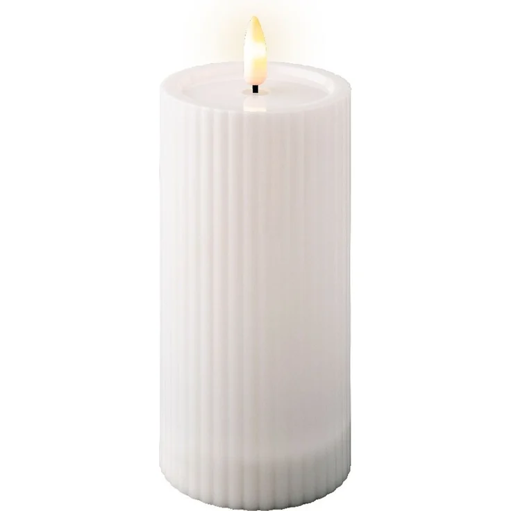 Decoris LED-Kerze, Kunststoff weiß, 7.5 x 15 cm, solarbetrieben – Bild 1