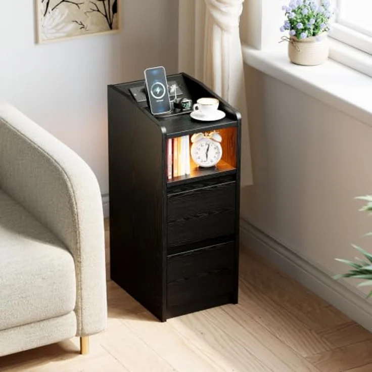 IRONCK Nachttisch Schmal, Beistelltisch mit Ladestation und LED, Schwarz | Bedside Table mit Offenem Fach für Schmale Räume Schlafzimmer, Wohnzimmer, 2 Schubladen,2 AC-Steckdosen,USB+Typ-C Anschlusse – Bild 7