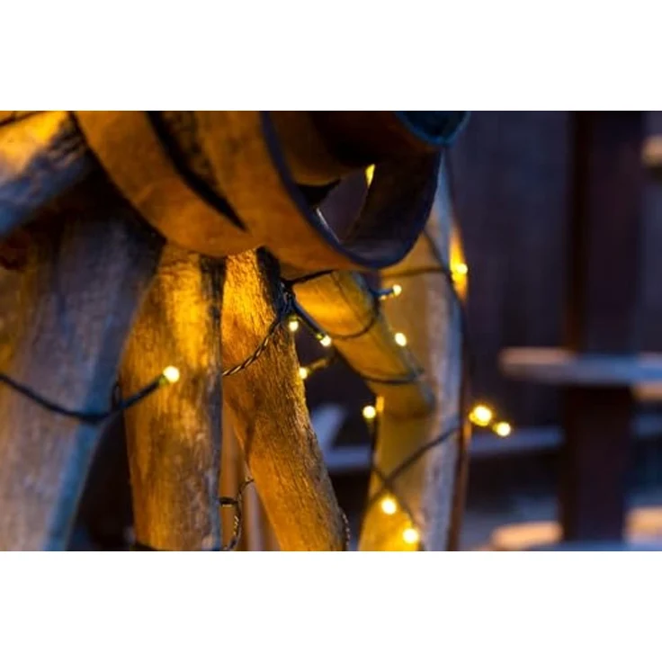 Idena 8325097 - LED Lichterkette mit 120 LEDs in Warmweiß, mit 8 Stunden Timer Funktion und Transformator, ca. 19,9 m lang, Deko für Innen & Außen, als Party Deko, Weihnachtsdeko, zur Hochzeit – Bild 4