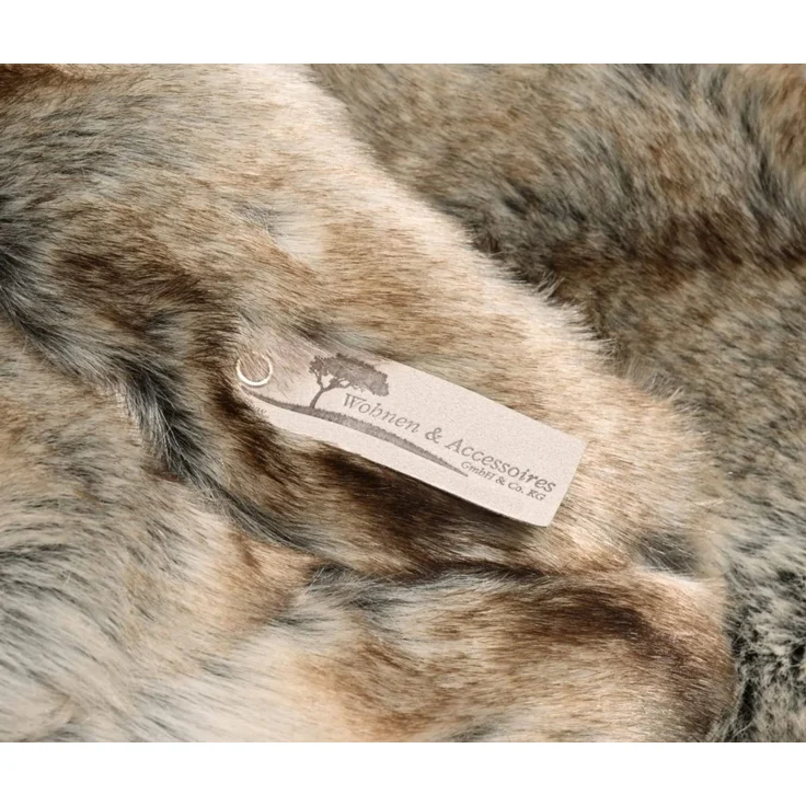 Wohndecke Felldecke (Kunstfell) Wolf grau-braun, Wohnen&Accessoires, Felloptik – Bild 3