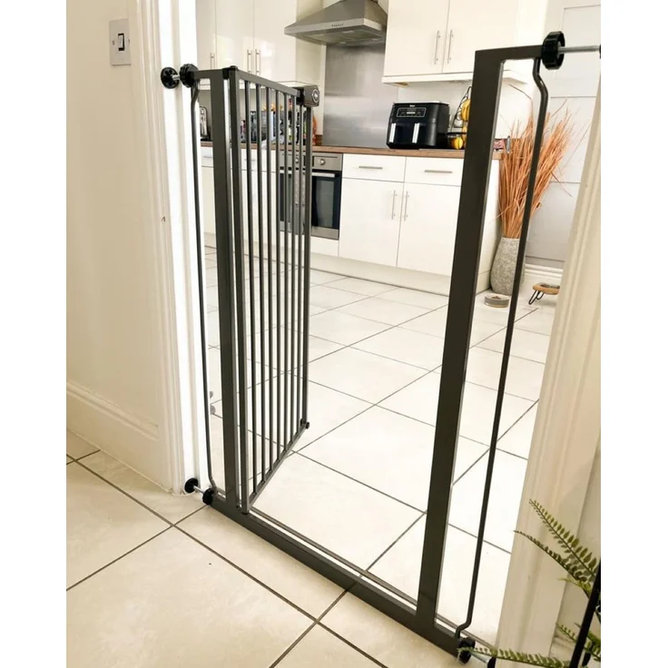 Bettacare Sicherheitsgitter für Kinder und Hunde, Schmal, 68.5cm - 75cm, Schiefergrau, Extra hohes Babygitter von 104cm Höhe, Schmales Druckmontage-Sicherheitsgitter für Treppen – Bild 6