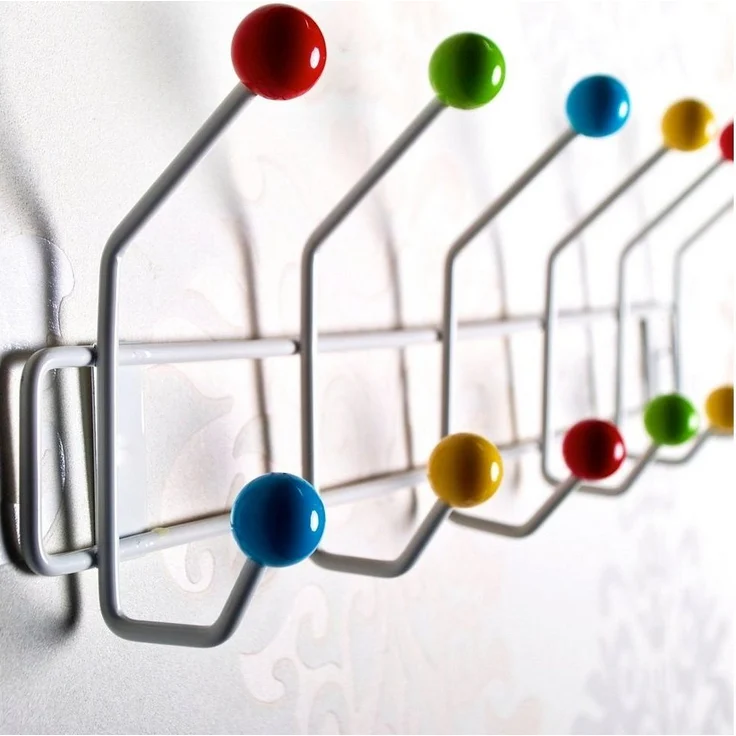 DESIGN DELIGHTS Wandgarderobe GARDEROBENLEISTE COLOUR BALL, farbenfrohe Wandgarderobe mit 12 Kugeln – Bild 1