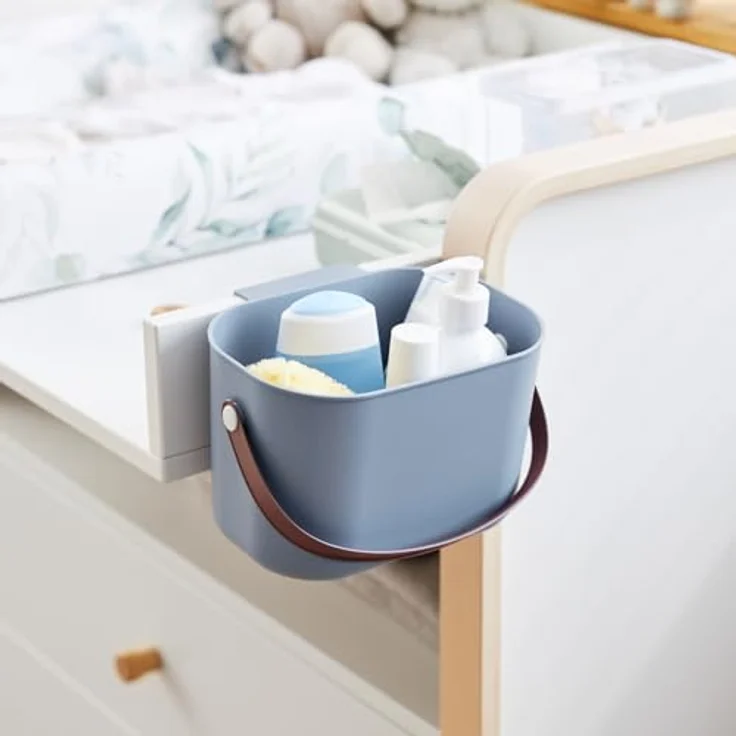 Rotho Babydesign Wickeltisch-Organizer YUMA- aus recyceltem Kunststoff, hygienisch & umweltfreundlich – mit Deckel & Tragegriff, blau 3,2 Liter – Bild 5