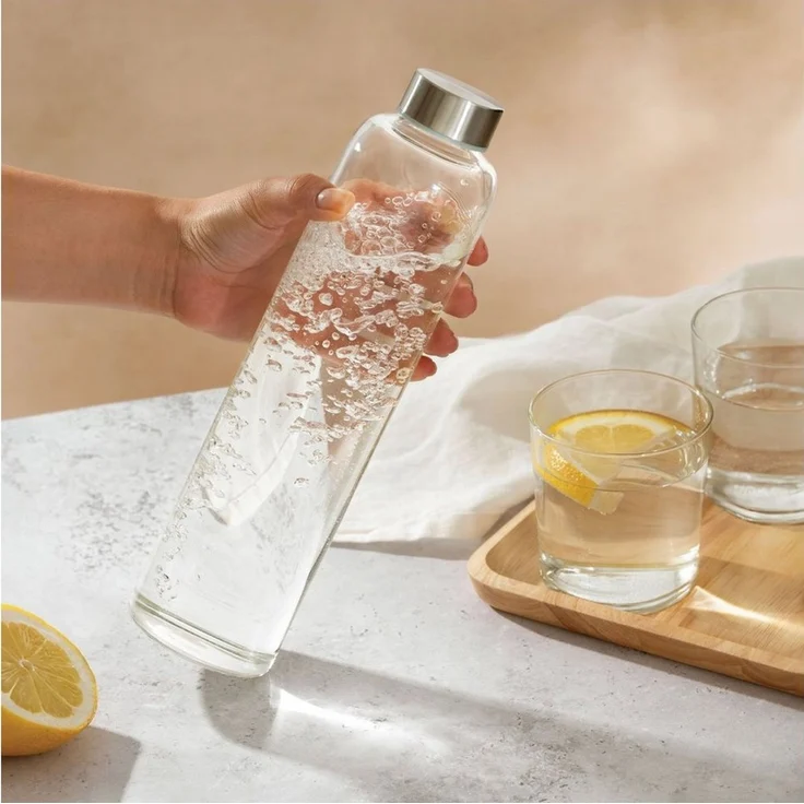 Cosumy Trinkflasche Trinkflasche aus Glas mit Filzbeutel 750ml - Spülmaschinenfest, Hellgrau - BPA-freie Wasserflasche - für Kohlensäure geeignet – Bild 2