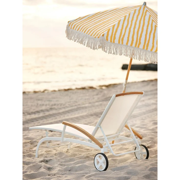 Sonnenschirm Gatsby von Brafab aus Polycotton und Buchenholz, rund, Gelb Weiß, klappbar mit Tragetasche – Bild 4