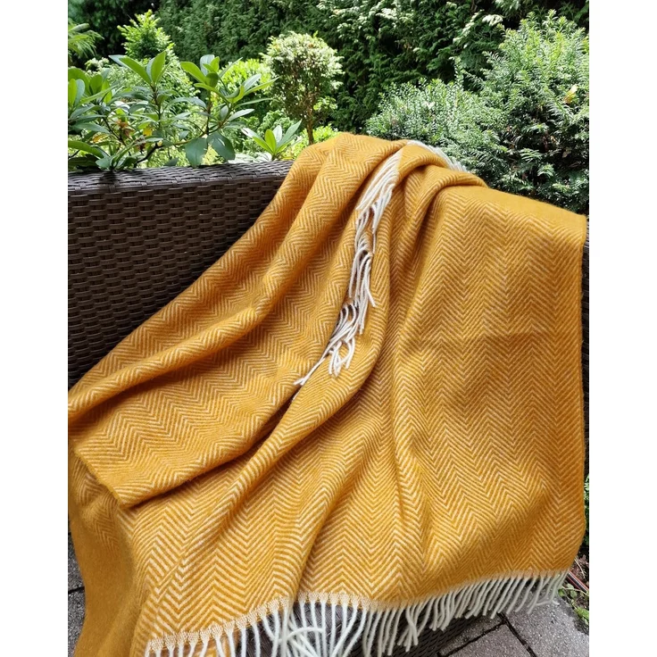 Wolldecke "Tirol-M", 100 % Wolle, 140 x 200 cm in versch. Farben, STTS – Bild 3