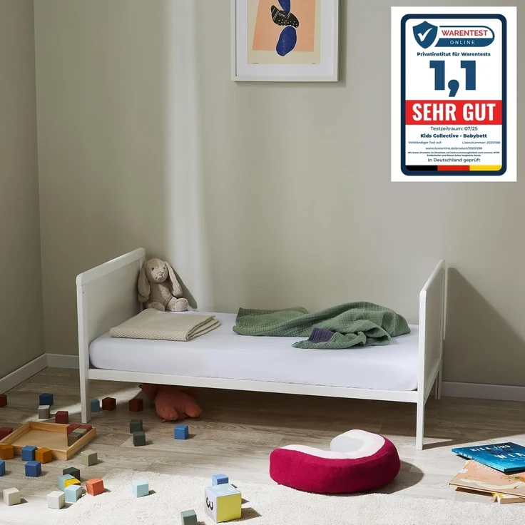 Kids Collective Babybett umbaubar zu Kinderbett 60x120 cm mit Matratze und Lattenrost, Raufallschutz Vollholz 120 x 60, weiss sehr stabil Made in Europe – Bild 2