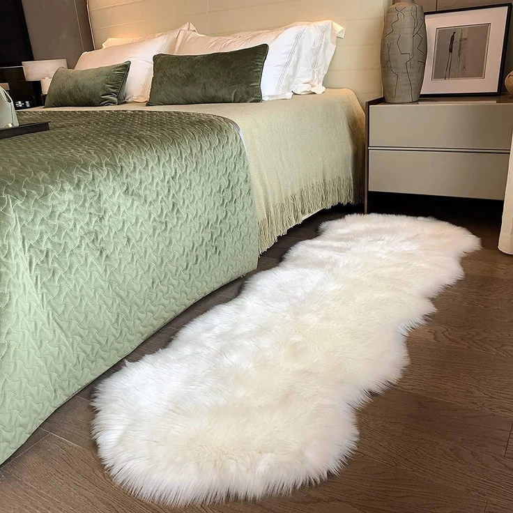 HEQUN Faux Lammfell Schaffell Teppich Kunstfell Dekofell Lammfellimitat Teppich Longhair Fell Nachahmung Wolle Bettvorleger Sofa Matte (Weiß, 60x160 cm) – Bild 7