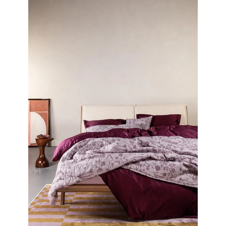 Essenza Tagesdecke Maribel, Matelassé mit Blumenmuster – Bild 1