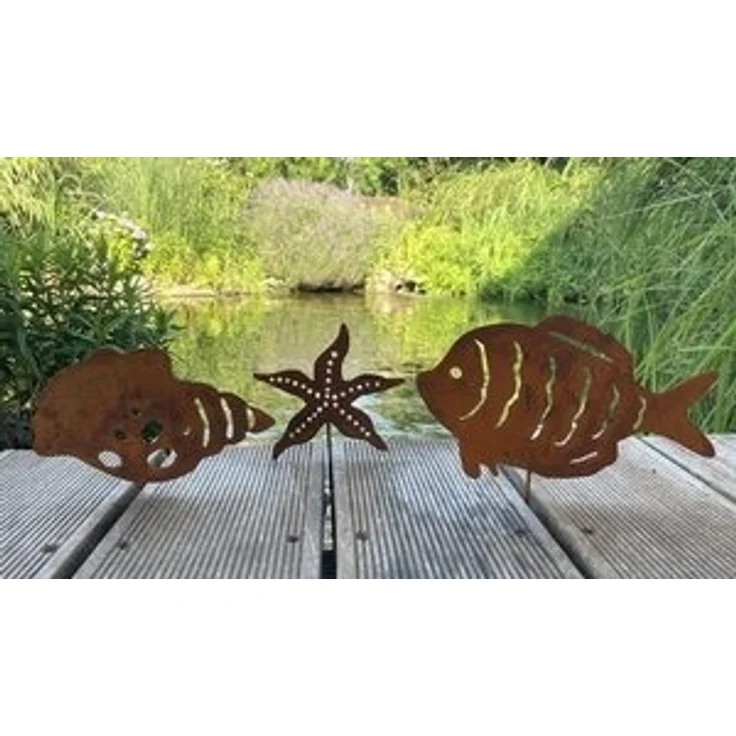 LB H&F Lilienburg Gartenstecker 3er SET Gartenstecker Gartenfigur Gartendeko Rost Seestern (Fisch Metallstecker Skulptur Geschenk Edelrost Roststecker maritim zum Stecken Blumenkübel Maritimstecker Blumenstab Rostfigur Nordsee Ostsee Hygge Scandi, Gart... – Bild 6