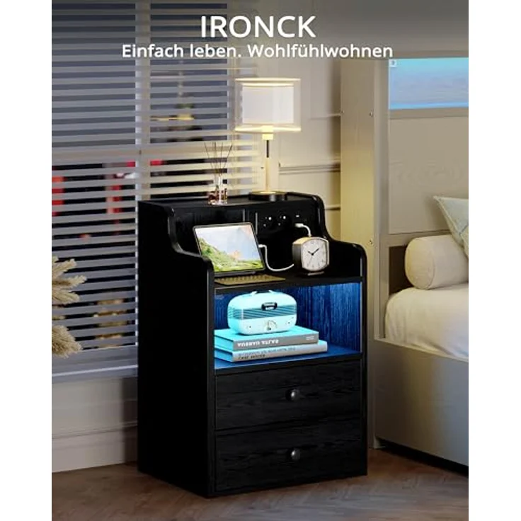IRONCK LED Nachttisch mit Steckdose, Beistelltisch Holz mit Ladefunktion, Nachtschrank mit 2 AC, 1 USB& 1 Type-C Anschlüsse, Sofatisch mit 2 Schubladen für Wohnzimmer,Schlafzimmer, 45 x 30 x 70 cm Schwarz – Bild 4
