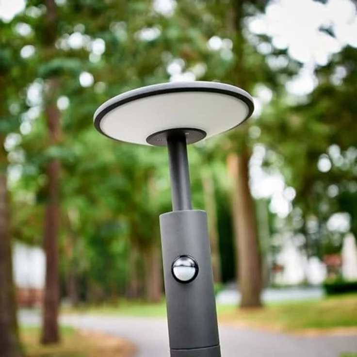 Lucande Außen-Stehlampe Fenia, LED 13 W gesamt, warmweiß – Bild 6