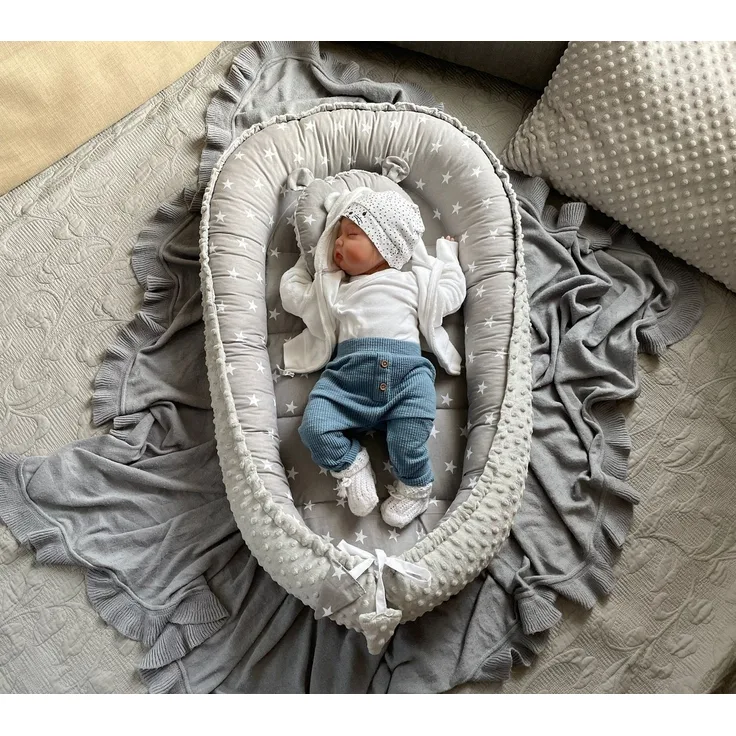 Loolay Bettnestchen MINKY/ Baumwolle BABYNEST Babykokon Geschenk Babyaustattung SETS, (MUSTER: Sterne GRAU/ MINKY Grau, SOLO oder im SETS, 2-tlg, PREMIUM BABYGESCHENK Neugeborene Nestchen, Babynestchen, Reisebett), LOOLAY® - 100% Europäische Stoffe und...