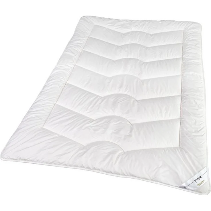 Traumschloss Microfaserbettdecke Premium, Füllung: 15% Kapok, 10% Lyocell, 75 Polyester, Bezug: 100% Baumwolle, Maximum an Volumen, Anschmiegsambarkeit und Feuchtigkeitsmanagement – Bild 3