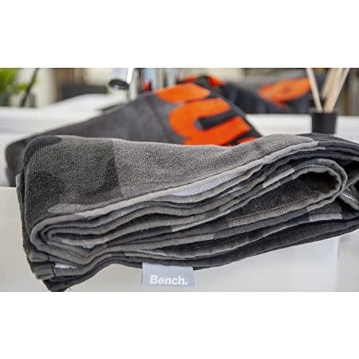 Bench Strand- und Saunatuch, Nature Inspired, 80x180 cm, 100 % Baumwolle, Velours, Mit Aufhänger, Farbe: Grau Tarnmuster, Art. Nr.: 6112608537 – Bild 4