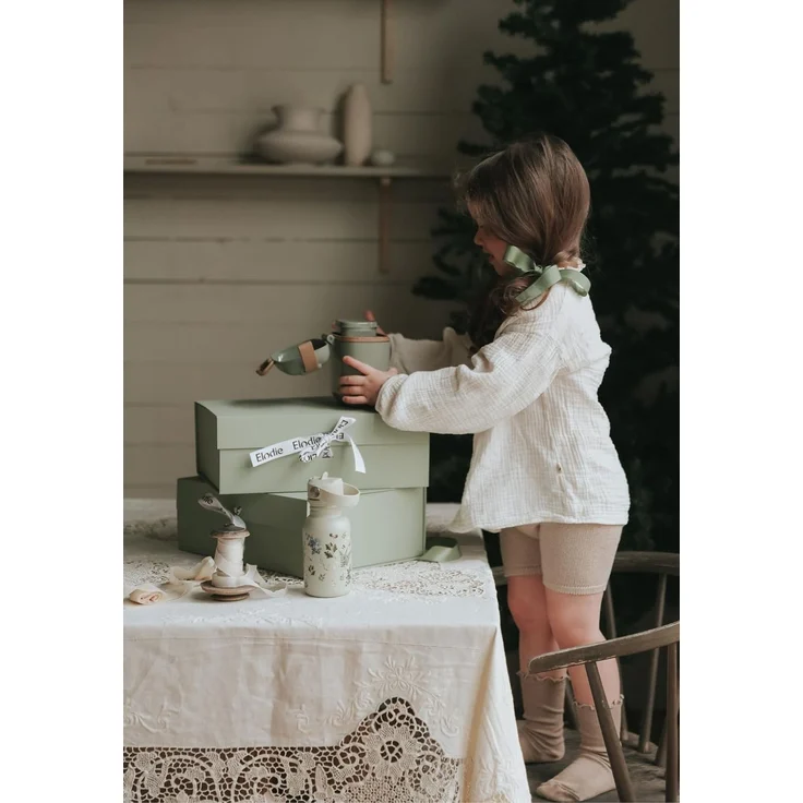 Elodie Details Brotdose für Kinder, BPA-freie Bento Box mit Fächern & Gabel | Spülmaschinen- & Mikrowellengeeignet | Snackbox für Schule & Kindergarten im Matten Design - 800ml, Blue Garden – Bild 7