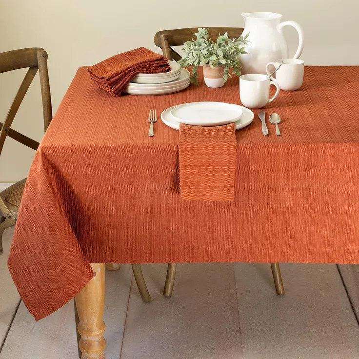 Benson Mills Tischdecke aus Strukturiertem Stoff (rechteckig, 152,4x213,4 cm, Bison/Rost)