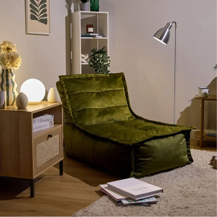 Icon Dolce Sitzsack-Liege für Erwachsene, Olivgrün, Flauschiger Samtstoff, Riesen Sitzsack Samt mit Füllung, Bean Bag Chair, Bequemer Sessel Wohnzimmer, Lounge, Schlafzimmer, Büro