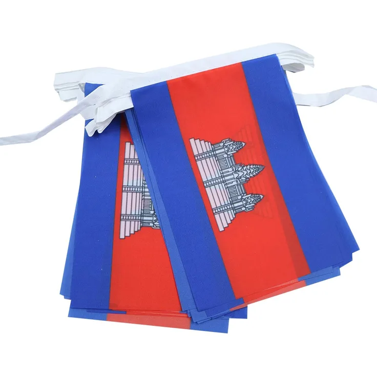 AZ FLAG - Fahnenkette Kambodscha 6 Meter Mit 20 Flaggen - 21x14 cm - Kambodschanische Girlande Flaggenkette 14x21 Cm