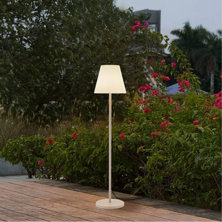 Lucande Außen-Stehlampe Jaimy, Kunststoff Creme IP44, 1 x 15 W LED – Bild 2